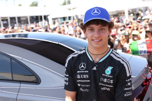 Photo Kimi Antonelli pour la première fois à Goodwood : « Une journée incroyable »