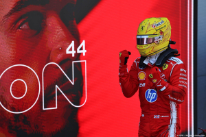 Photo Tout miser sur Hamilton, une solution 'extrême' mais inévitable pour Ferrari ?