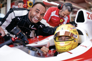 Photo Hamilton raconte le roulage 'hors du commun' dans une F1 avec son frère