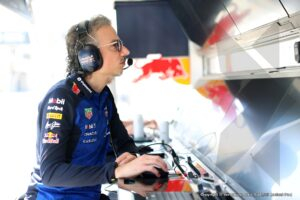 Photo Le mécontentement de Verstappen met Mekies sous pression