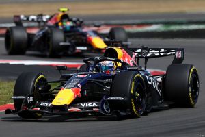 Photo Red Bull renonce à son aileron arrière rotatif après les accidents de Verstappen