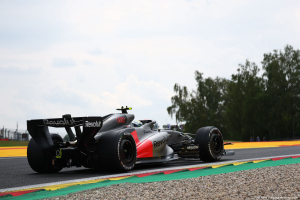 Photo Un vendredi studieux pour Audi F1 avec la R26 sur le circuit de Spa