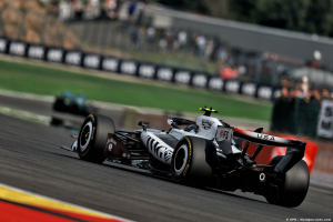 Photo Cadillac F1 progresse à Spa avec son nouvel aileron avant