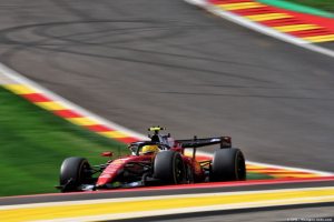 Photo Ferrari cache-t-elle son vrai niveau à Spa ? Hamilton voit du potentiel