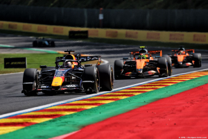 Photo Red Bull répond à Mercedes qui possède 'le moteur le plus puissant'