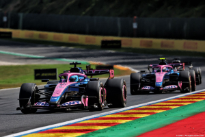 Photo Briatore admet que Racing Bulls 'a fait un meilleur travail' qu'Alpine F1