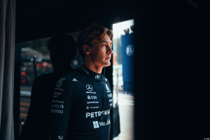 Photo Russell 'craque' mais il est invité à suivre l'exemple de Verstappen pour se relancer