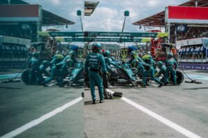 Photo Aston Martin lance sa contre-offensive avec un nouveau moteur Honda