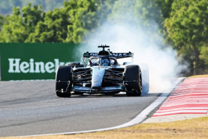 Photo Ce qu'on craignait le plus s'est confirmé : Russell face à la menace Ferrari