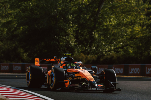 Photo McLaren F1 'doit mieux comprendre' ses évolutions en Hongrie