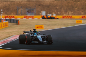 Photo Mercedes F1 rassurée par son rythme de course mais inquiète sur un tour