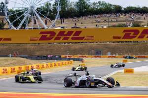 Photo F2, Hungaroring, Course Principale : Première victoire en course principale pour Leon en F2