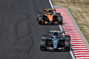Photo Antonelli creuse l'écart au championnat malgré 'une course difficile' en Hongrie