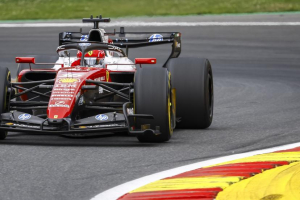Photo Charles Leclerc, deuxième au Grand Prix de Belgique derrière Kimi Antonelli : « J'ai cru à la victoire jusqu'à la fin »