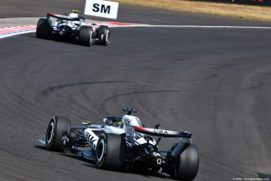 Photo Cadillac F1 conclut la première moitié de saison 'difficile' par un double abandon