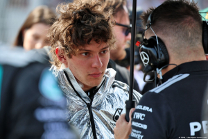 Photo Antonelli poursuivi en justice : les dessous du procès visant le pilote Mercedes F1