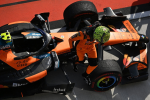 Photo Mercedes salue le gros coup de McLaren en Hongrie