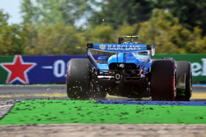 Photo Drapeaux bleus en Hongrie : Williams donne sa version des faits