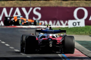 Photo Ferrari sous le feu des critiques après la gestion de la pénalité de Lewis Hamilton en Hongrie