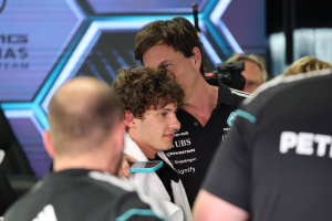 Photo Toto Wolff refuse de s'emballer pour Kimi Antonelli malgré son avance au championnat