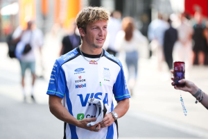 Photo Liam Lawson dresse le bilan de la première moitié de saison 2026 de Racing Bulls