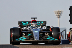 Photo 'Tu pilotes la pire voiture' : Hamilton était désolé pour Vesti lors de son premier test en F1