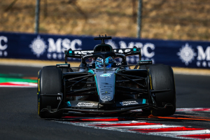 Photo Enjeux fin de saison – Mercedes va-t-elle perdre ou renforcer son avantage ?