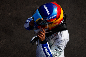 Photo Carlos Sainz justifie sa prolongation de contrat chez Williams : « Je vais donner une vraie chance à ce projet »