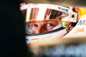 Photo Red Bull a une idée derrière la tête en choisissant Lawson plutôt que Tsunoda