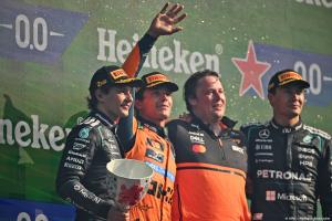 Photo Stella : McLaren F1 savoure une victoire qui change la donne mais...