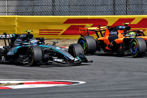 Photo Mercedes à court d’argent pour développer sa F1 ? Toto Wolff surprend, McLaren n’y croit pas