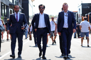 Photo Ben Sulayem tacle Sainz Sr après sa candidature avortée à la présidence de la FIA