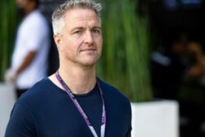 Photo Schumacher sur la table d’opération après un accident de jet-ski