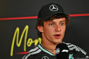 Photo Antonelli admet que les rumeurs d'un transfert chez Ferrari ne le quitteront jamais