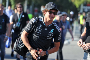 Photo Antonelli de l'accident de Monza à leader : 'je devais prouver que j'avais ma place en F1'
