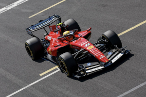 Photo Hamilton : Ferrari a « du pain sur la planche » à Monza
