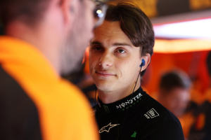 Photo Piastri menacé par une enquête après les qualifs à Monza