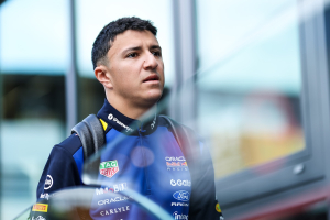 Photo Isack Hadjar toujours forfait pour le Grand Prix d’Espagne