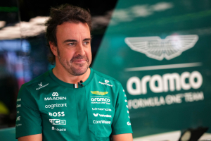 Photo Alonso douterait toujours, Domenicali monte au créneau pour éviter son départ