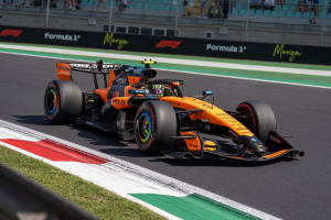 Photo McLaren n'utilisera pas son aileron Macarena au Grand Prix d'Espagne