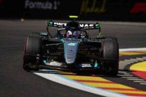 Photo Antonelli remporte le Grand Prix d’Espagne devant Verstappen et Norris
