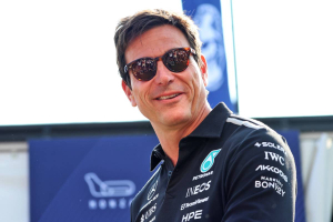 Photo Toto Wolff ouvre la porte à un changement de règlement pour aider Honda et Alonso