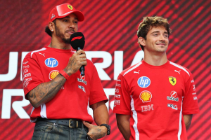 Photo Ferrari avertie d'un risque majeur avec Hamilton et Leclerc