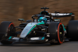 Photo GP d'Azerbaïdjan de F1 : le classement final de la course, la débâcle de Pierre Gasly profite à Esteban Ocon, Isack Hadjar réussit son retour
