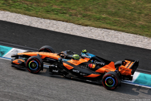 Photo Norris plus lent que Piastri en ligne droite, McLaren F1 ne comprend pas !