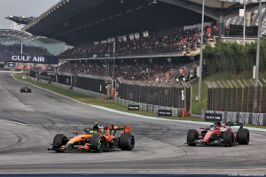 Photo McLaren F1 admet être descendue 'au quatrième rang' de la hiérarchie à Sepang