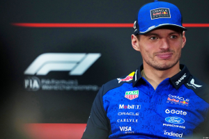Photo Verstappen apprécie une F1 'moins stressante' sans Horner... et évoque un avenir chez Ferrari