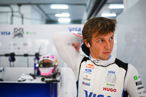 Photo Lawson compare les Red Bull et Racing Bulls... et aimerait bien voir ce que donnerait le meilleur des deux !