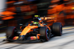 Photo McLaren cherche encore la solution au problème moteur de Norris