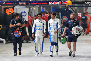 Photo Williams F1 déçoit : Sainz dénonce une Q2 mal gérée, Albon éliminé dès la Q1 à Singapour